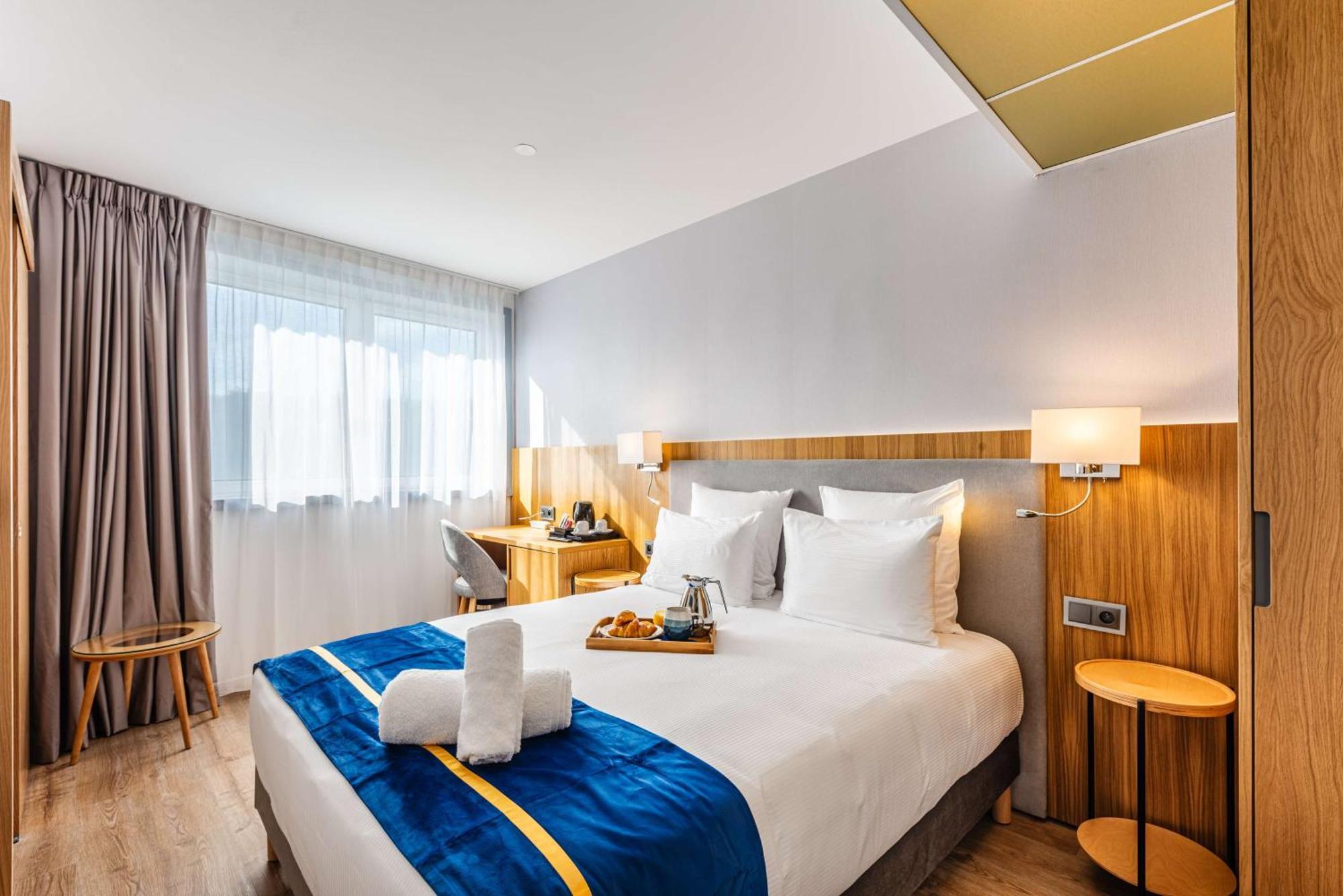 Brit Hotel Privilege Paris Rosny-Sous-Bois Luaran gambar